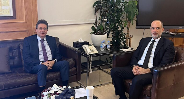 كنعان يتابع مع رسامني تنفيذ مشاريع طرق المتن الشمالي ووصلة العطشانة ويطالب وزارة المال بتحرير اعتمادات الموازنة