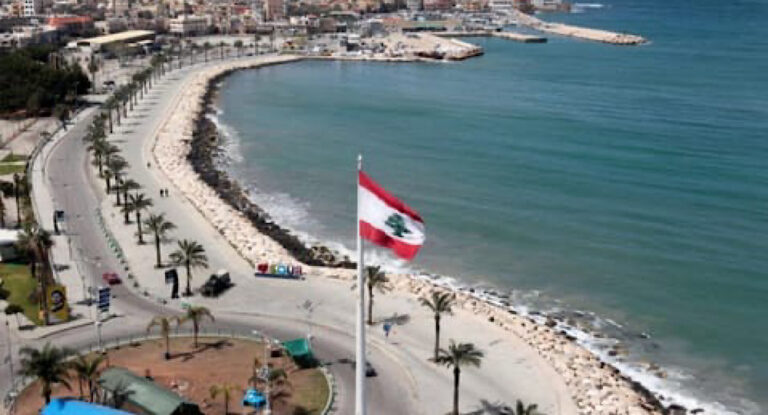 لبنانان في وطن واحد