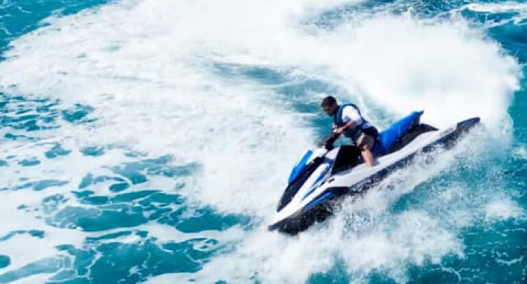 إلى مستخدمي الـ Jet Ski… اتبعوا هذه الإرشادات!
